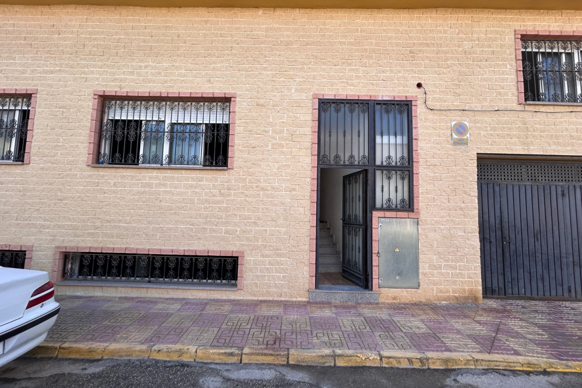 Reventa - Unidad Comercial - Jacarilla