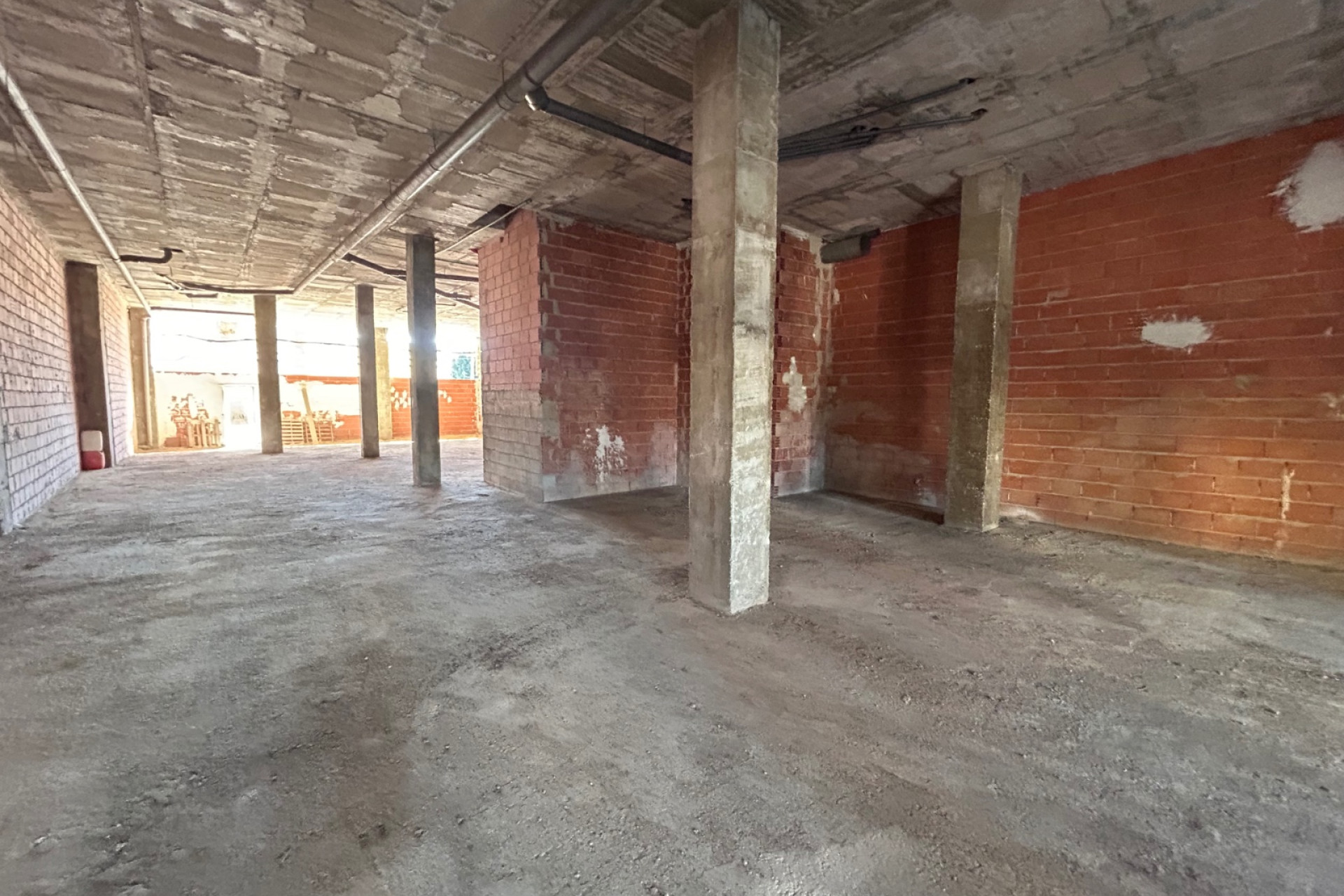 Reventa - Unidad Comercial - Jacarilla