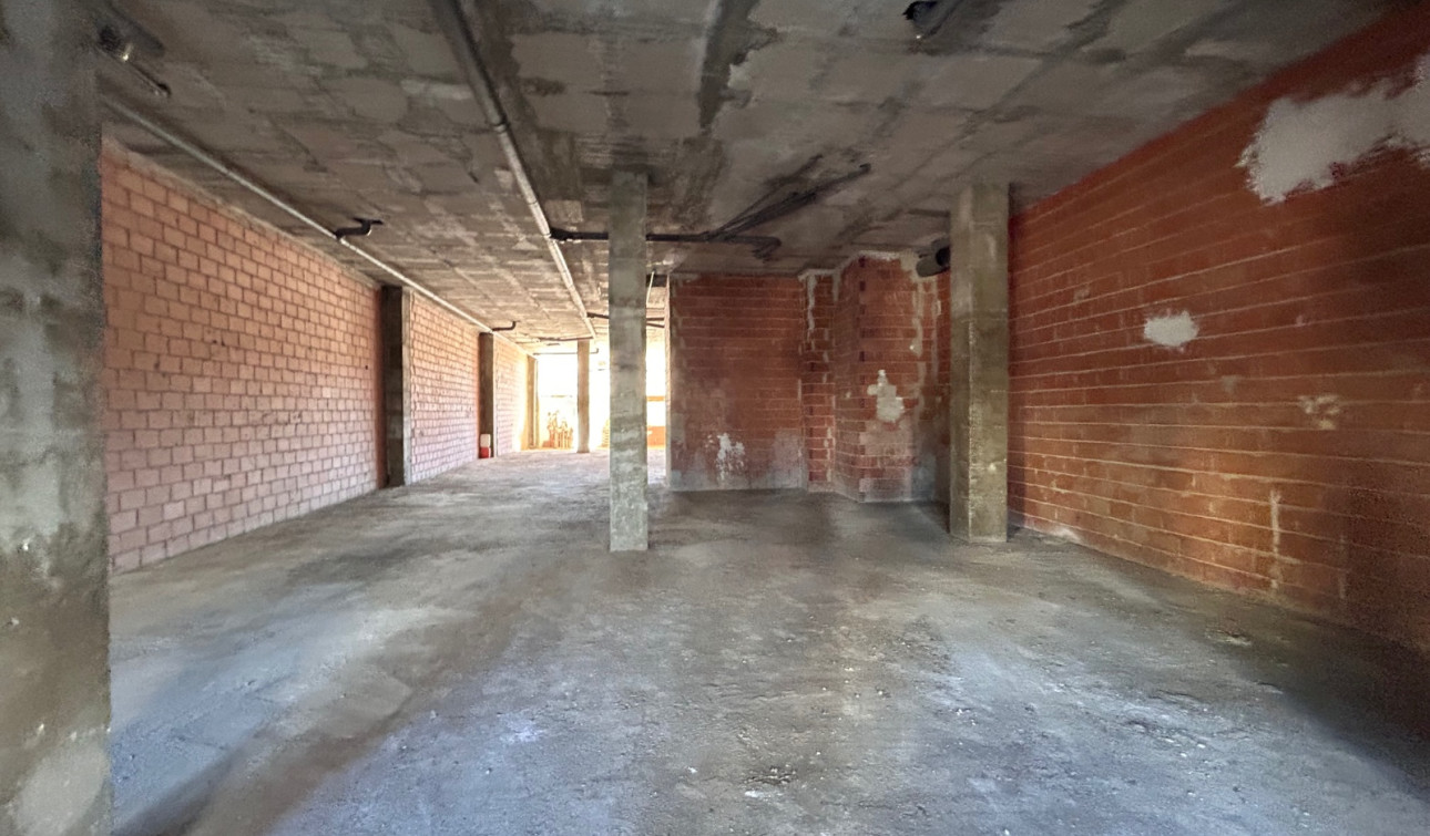 Reventa - Unidad Comercial - Jacarilla