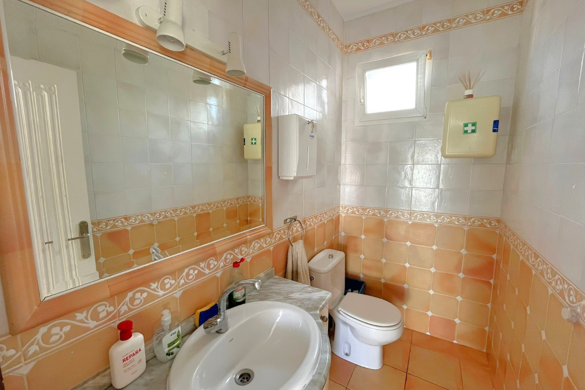 Reventa - Unidad Comercial - Orihuela Costa - Playa Flamenca