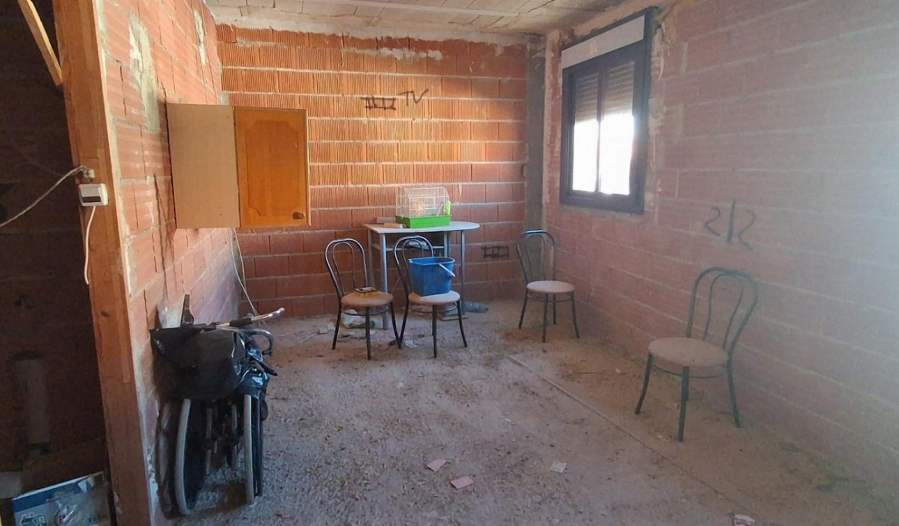 Reventa - Unidad Comercial - Orihuela - LA MURADA