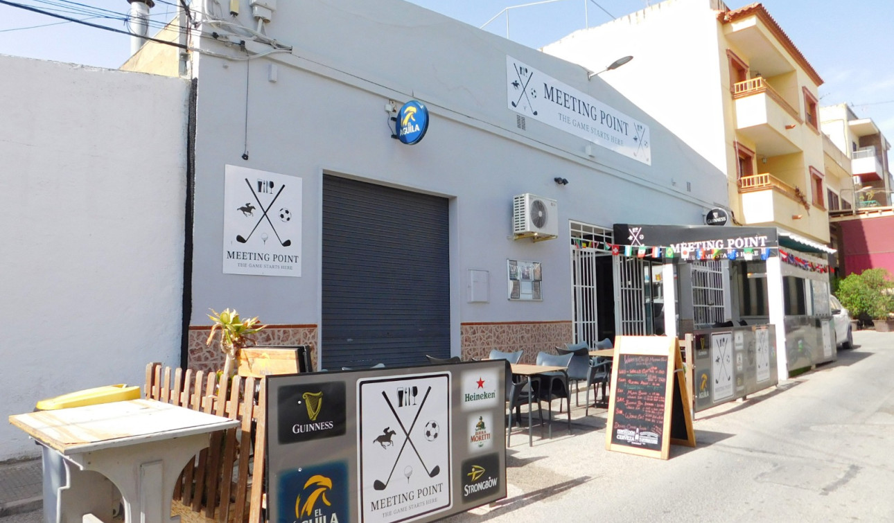 Reventa - Unidad Comercial - San Miguel de Salinas - San Miguel Salinas