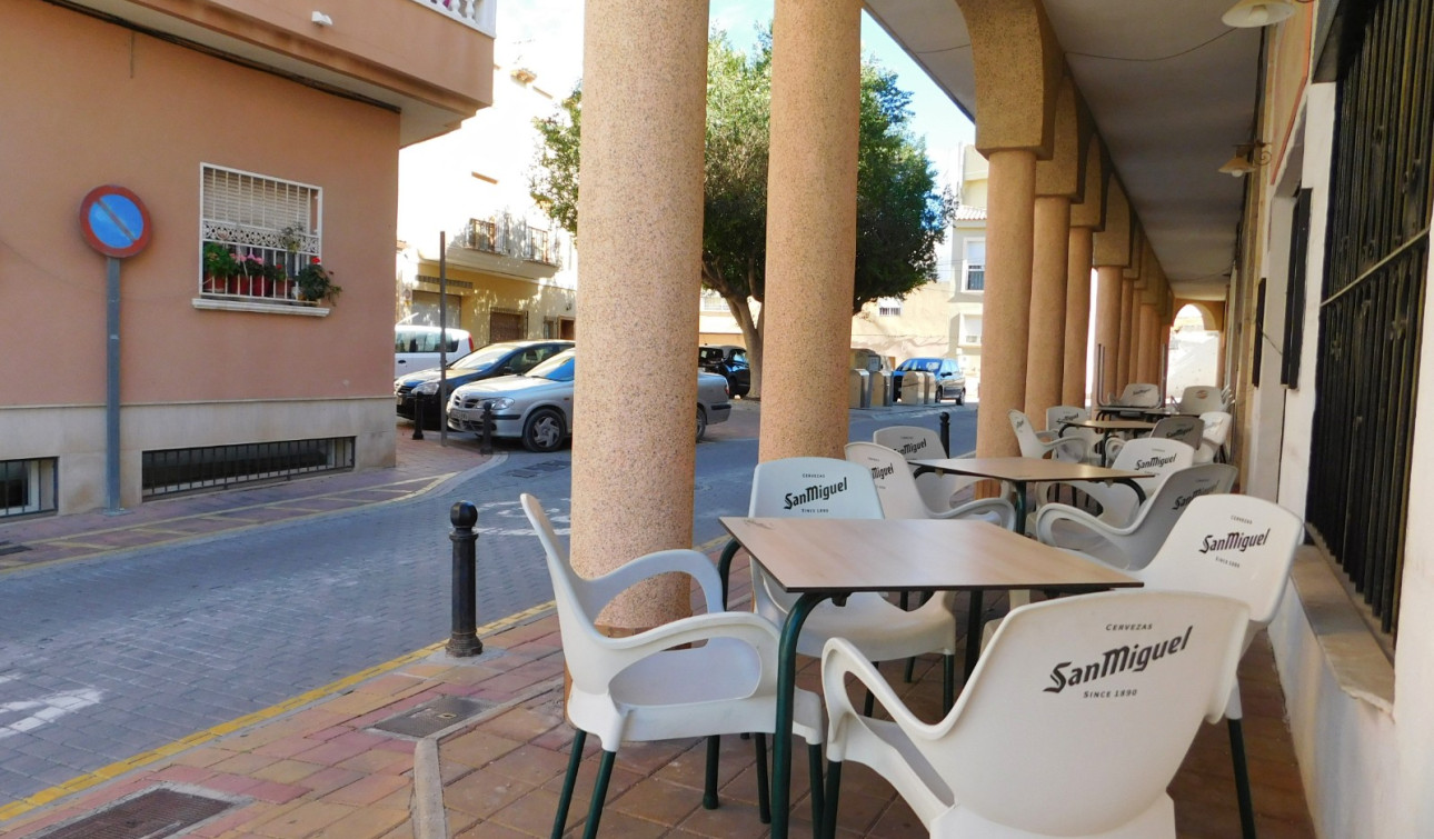 Reventa - Unidad Comercial - San Miguel de Salinas