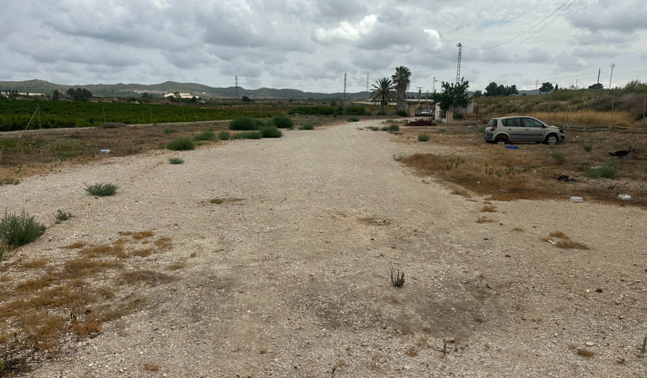 Reventa - Unidad Comercial - Torremendo