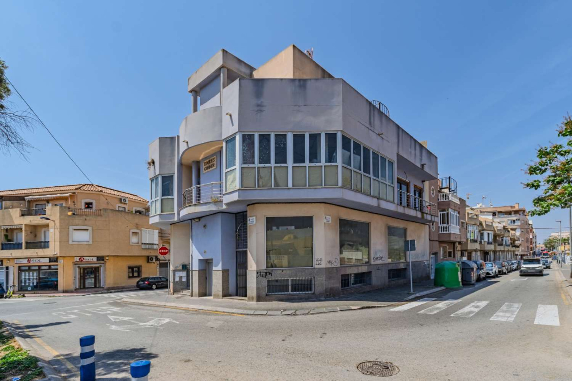 Reventa - Unidad Comercial - Torrevieja - Antonio Machado
