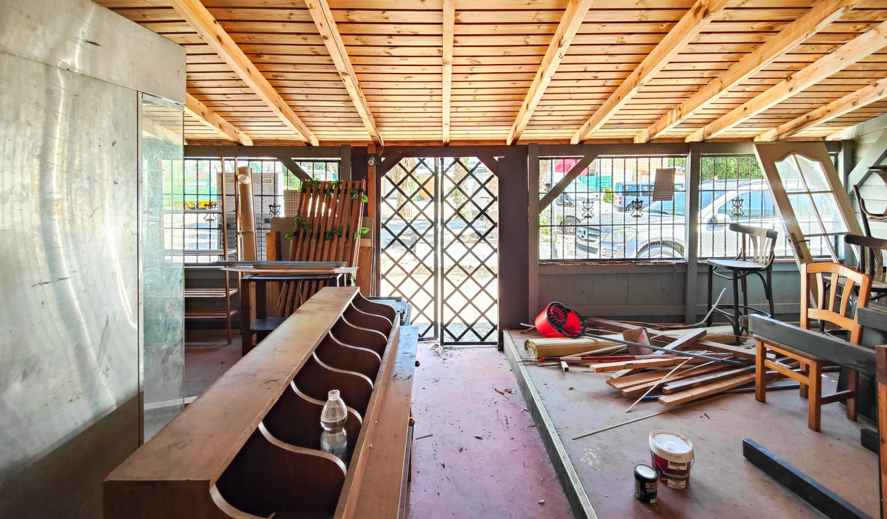 Reventa - Unidad Comercial - Torrevieja - La Siesta - El Chaparral - San Luis