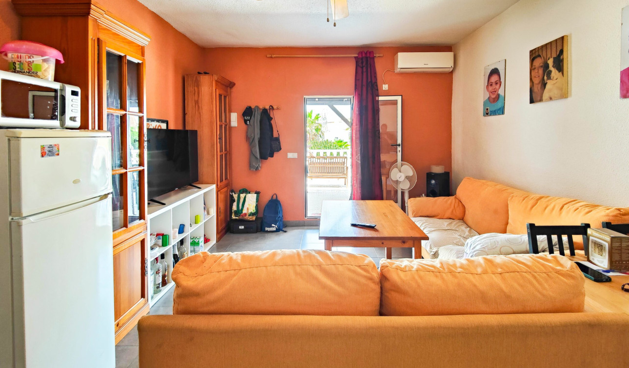 Reventa - Unidad Comercial - Torrevieja - La Siesta - El Salado - Torreta