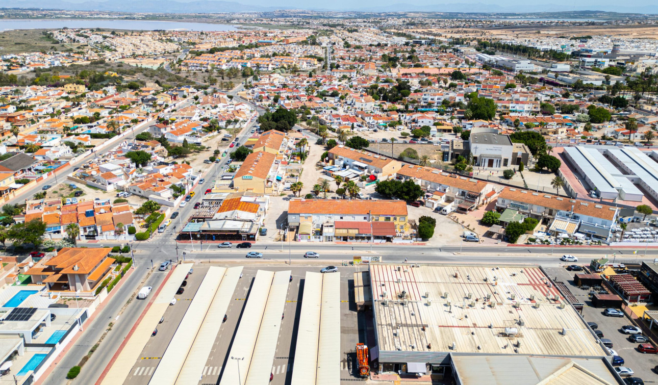 Reventa - Unidad Comercial - Torrevieja - La Siesta - El Salado - Torreta
