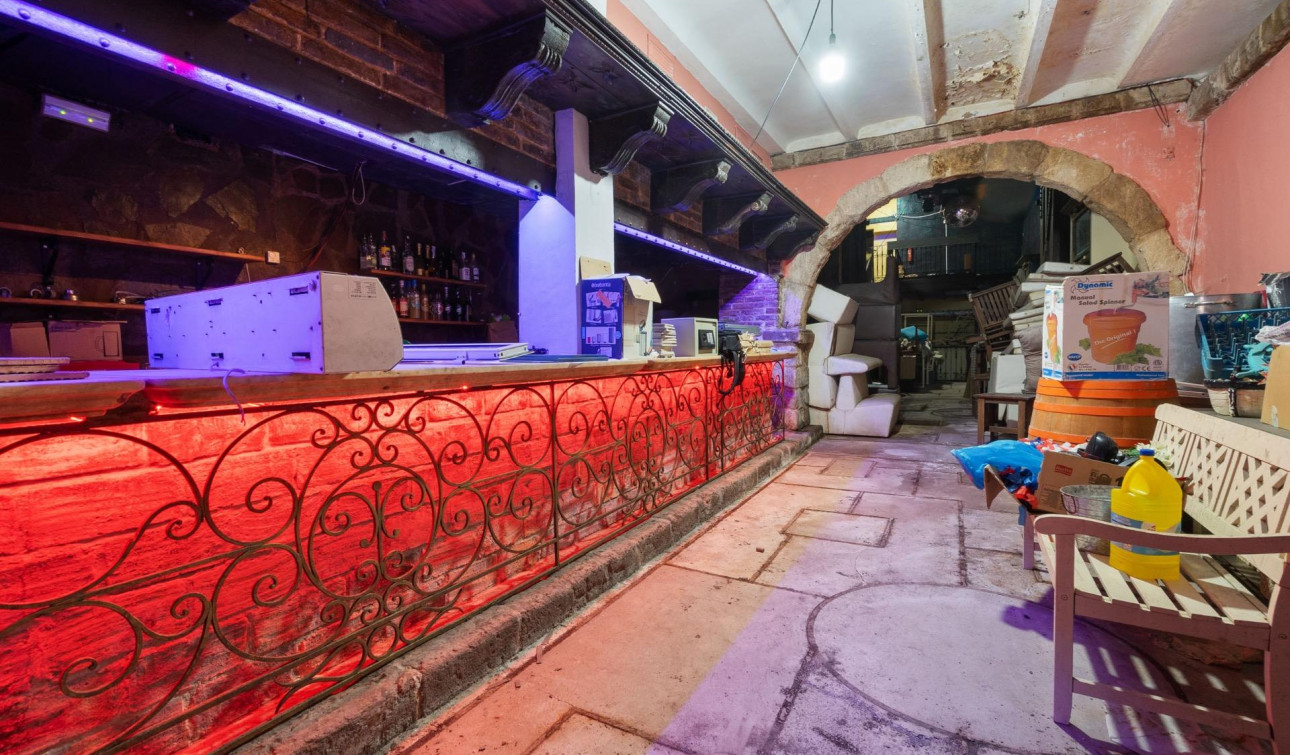 Reventa - Unidad Comercial - Torrevieja - Playa del cura