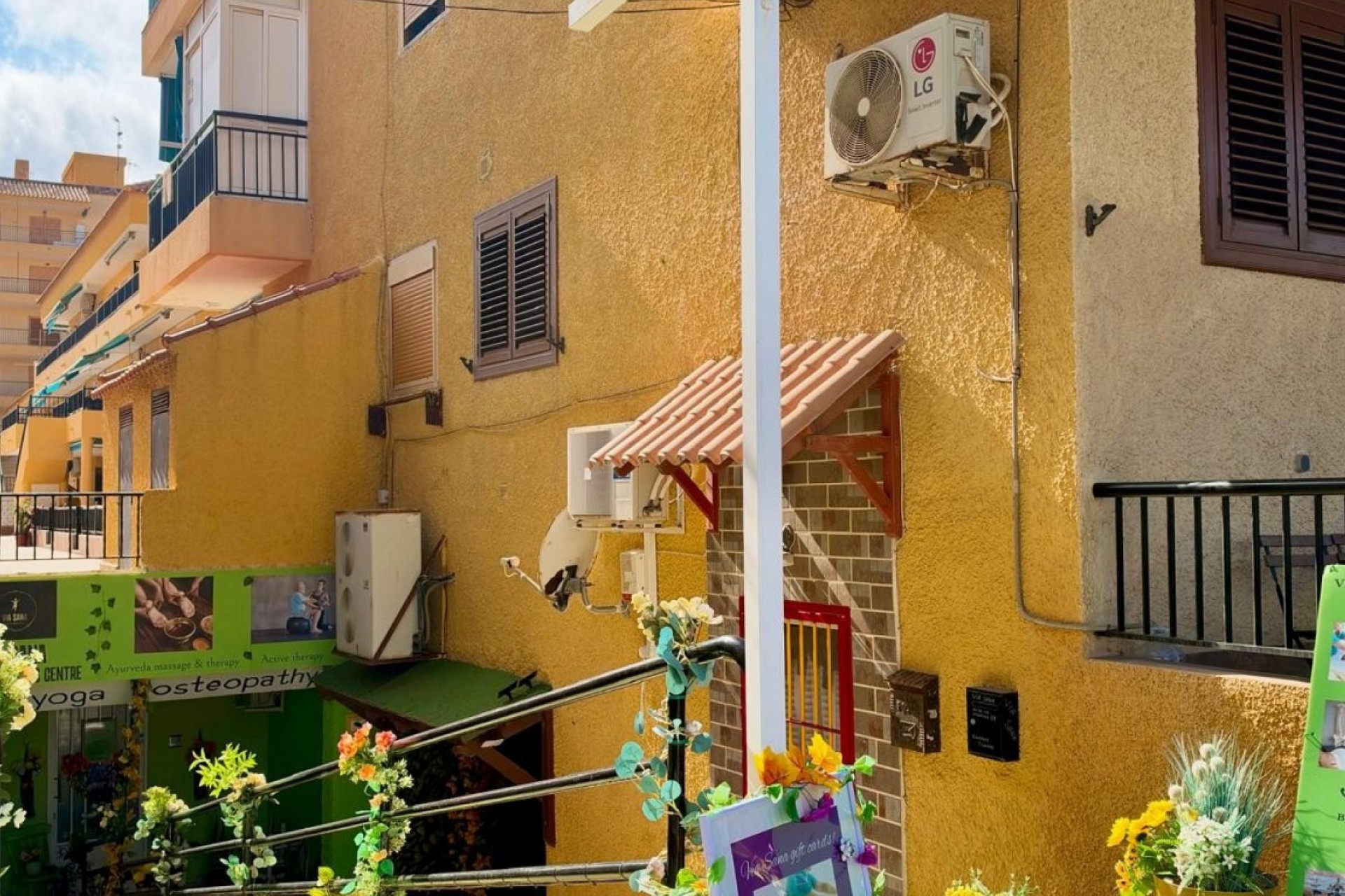 Reventa - Unidad Comercial - Torrevieja - Torrelamata - La Mata