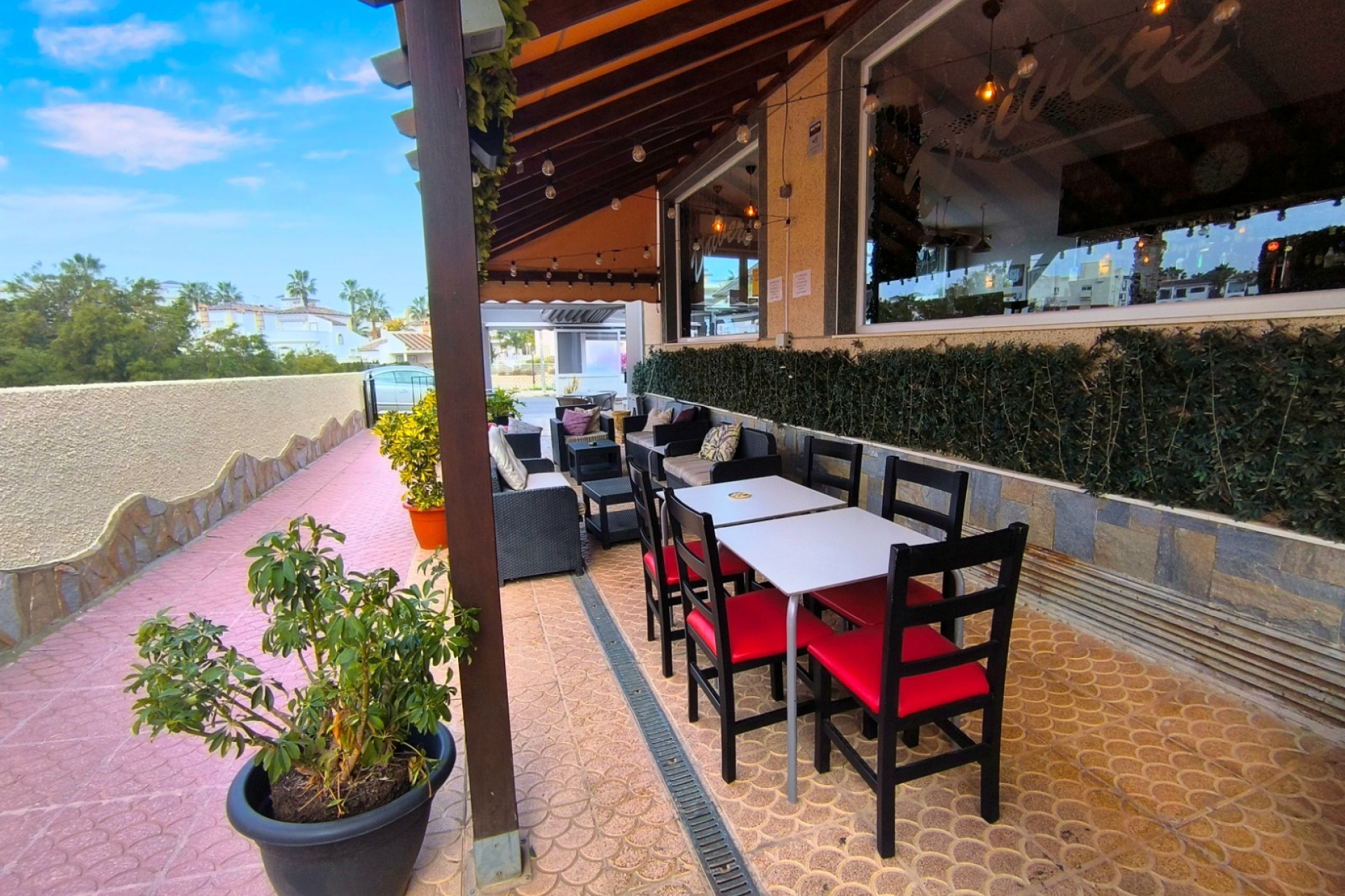 Reventa - Unidad Comercial - Villamartín