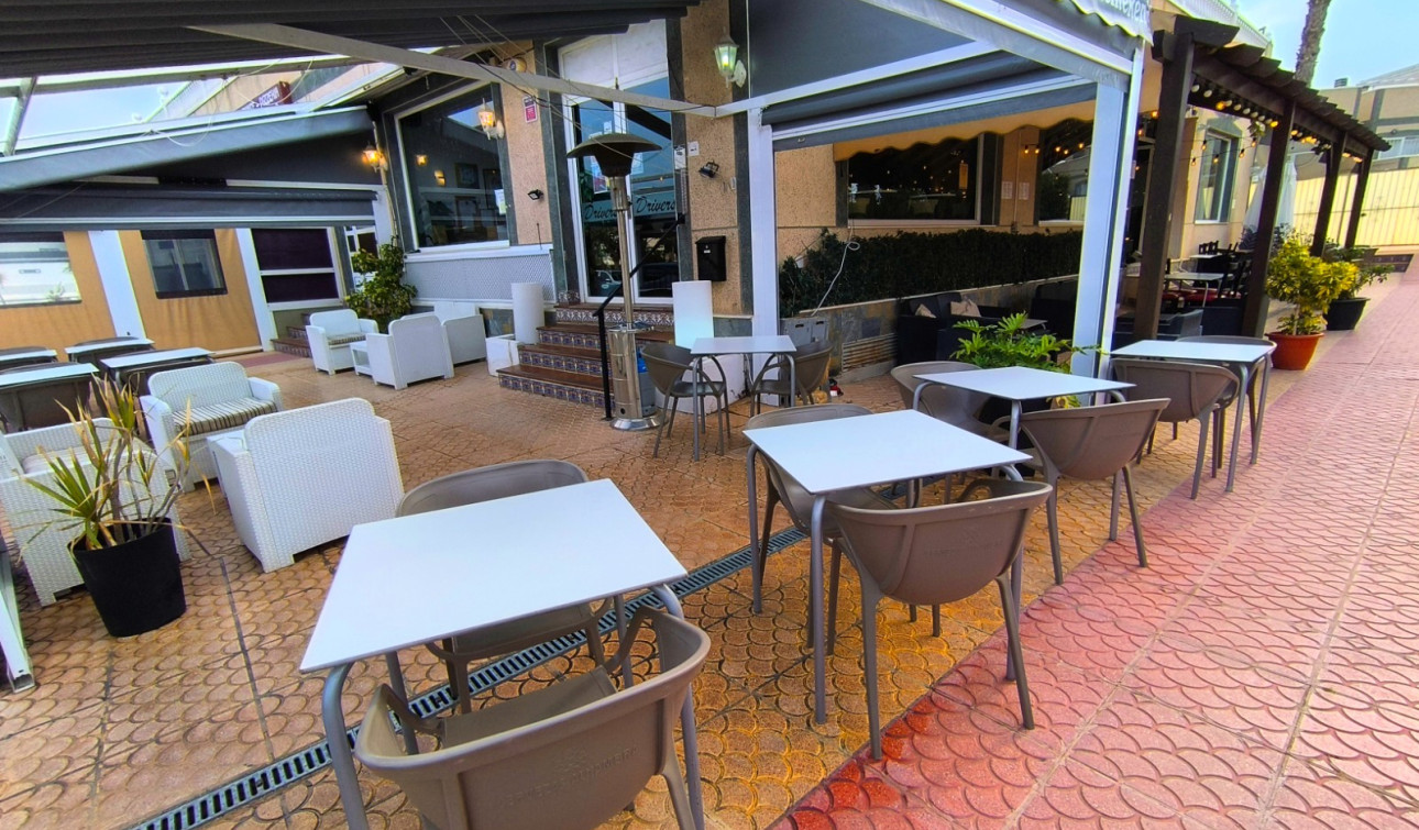 Reventa - Unidad Comercial - Villamartín