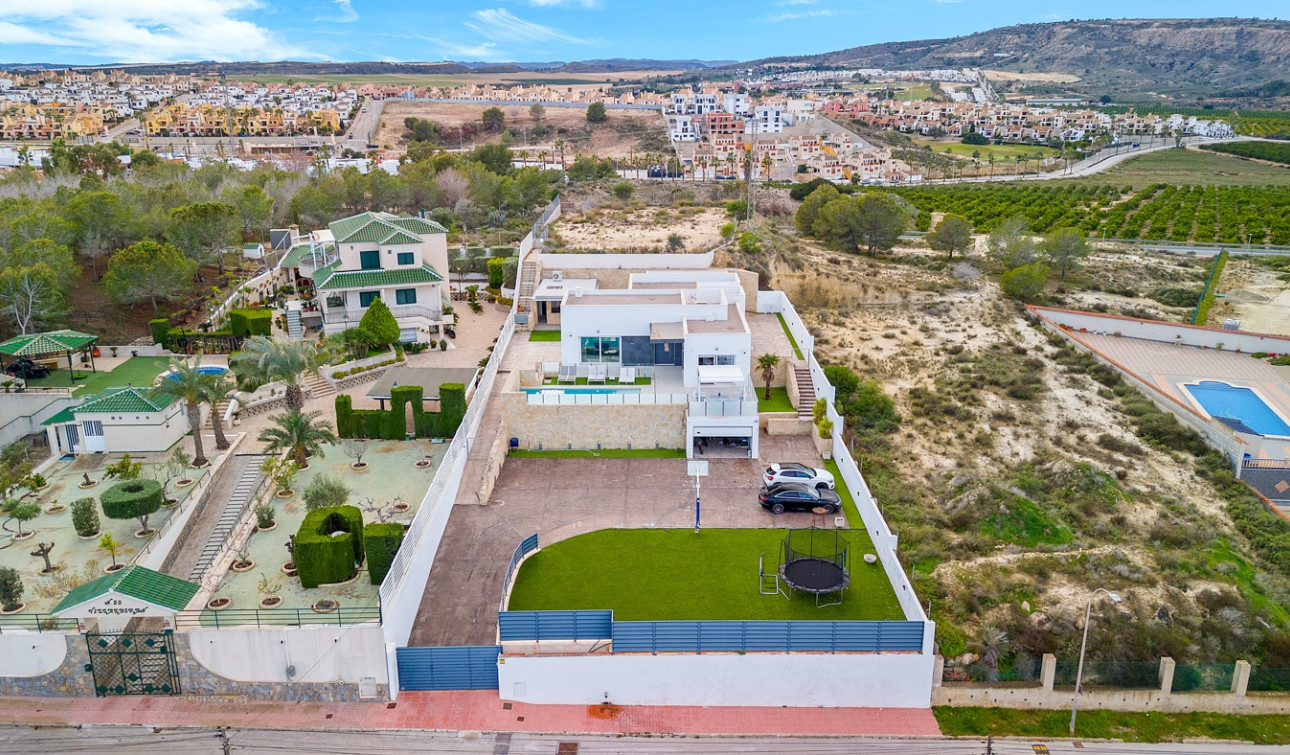 Reventa - Villa independiente - Algorfa - Lomas De La Juliana