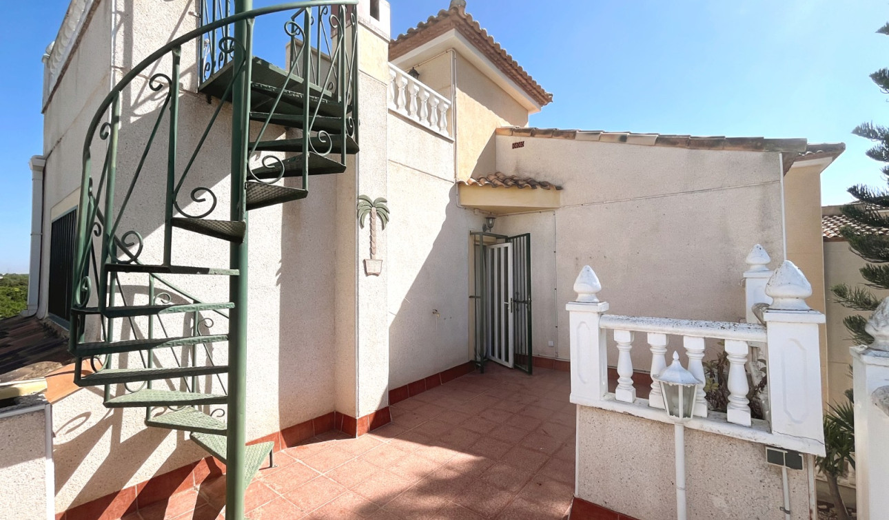 Reventa - Villa independiente - Algorfa - Montebello