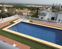 Reventa - Villa independiente - Algorfa