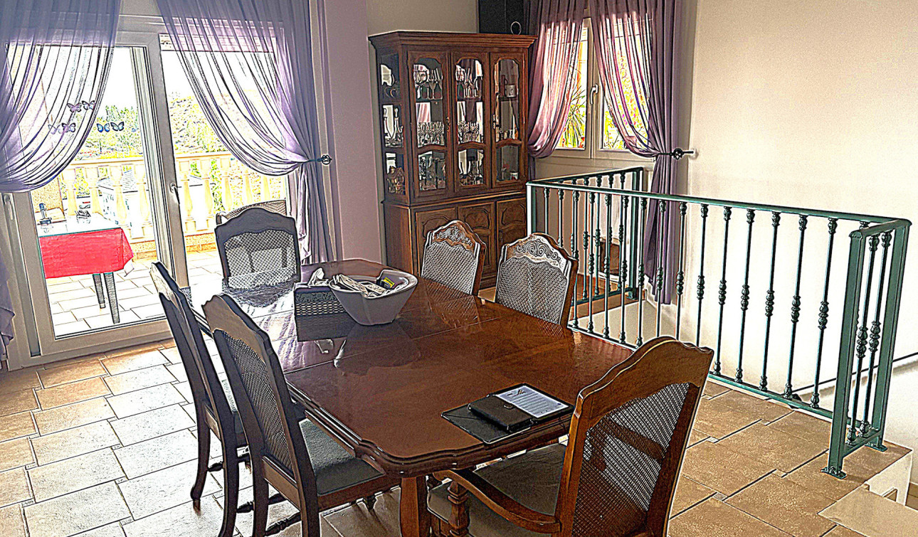 Reventa - Villa independiente - Algorfa