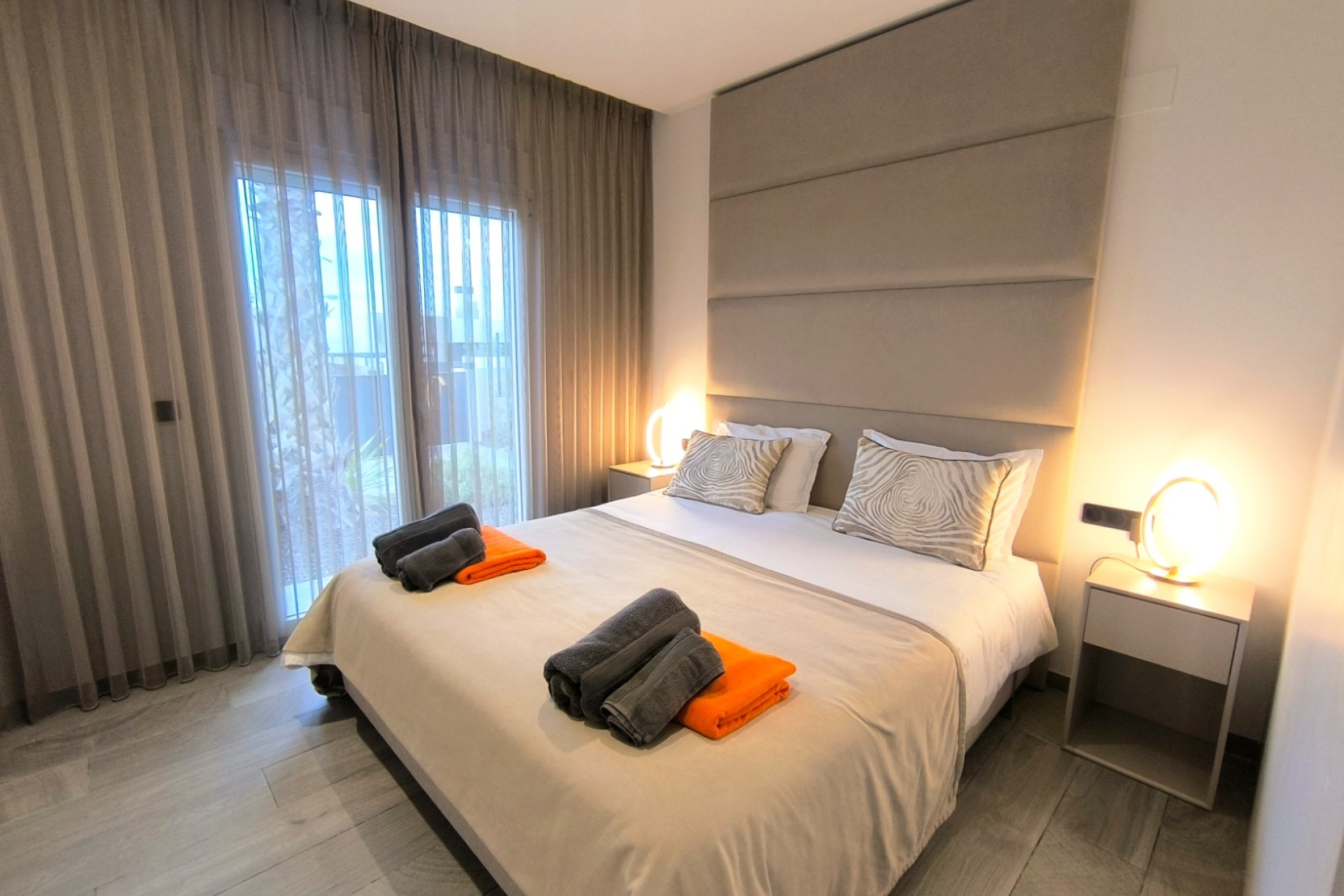 Reventa - Villa independiente - Algorfa