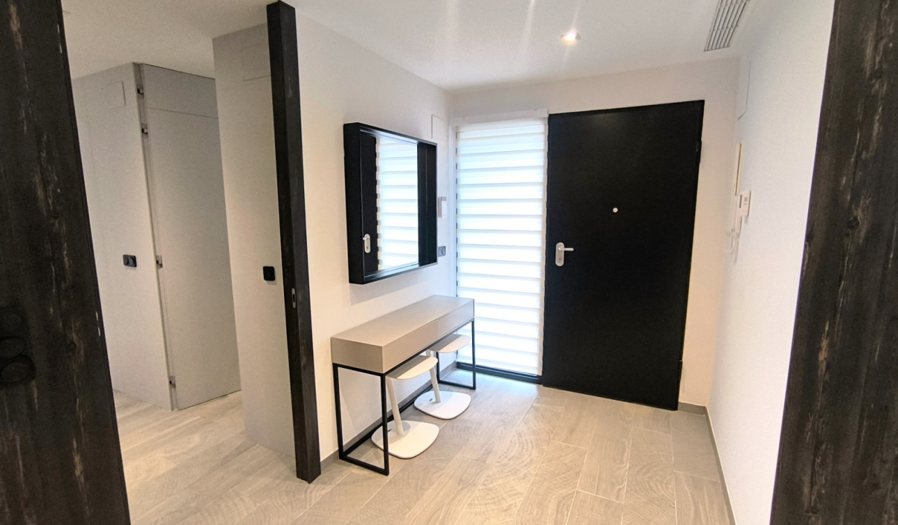 Reventa - Villa independiente - Algorfa