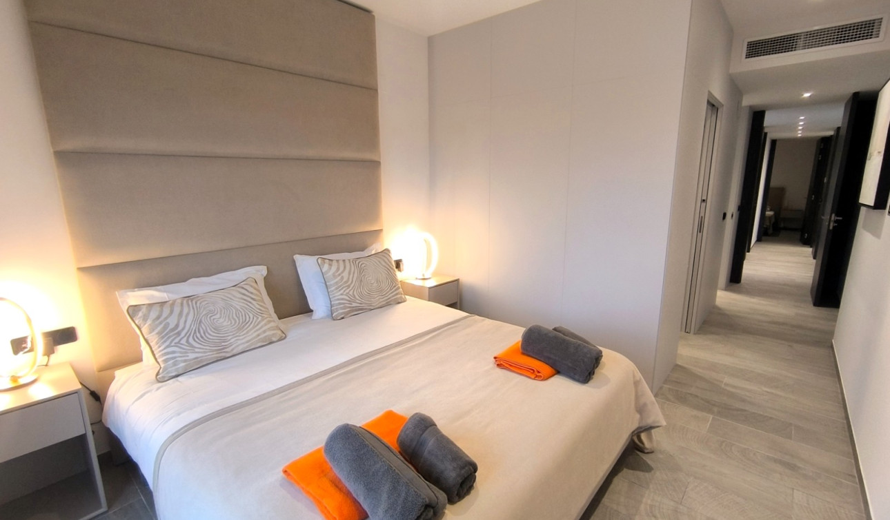 Reventa - Villa independiente - Algorfa