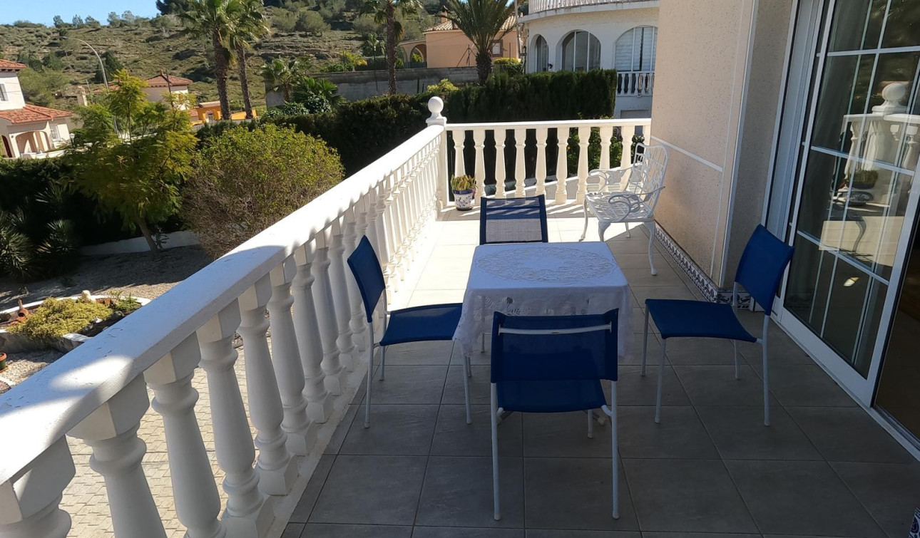 Reventa - Villa independiente - Algorfa