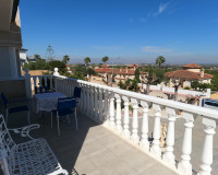 Reventa - Villa independiente - Algorfa