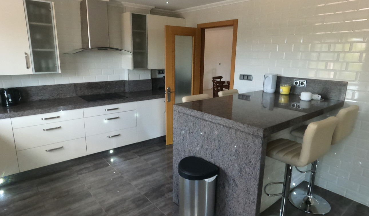 Reventa - Villa independiente - Algorfa