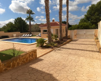 Reventa - Villa independiente - Algorfa