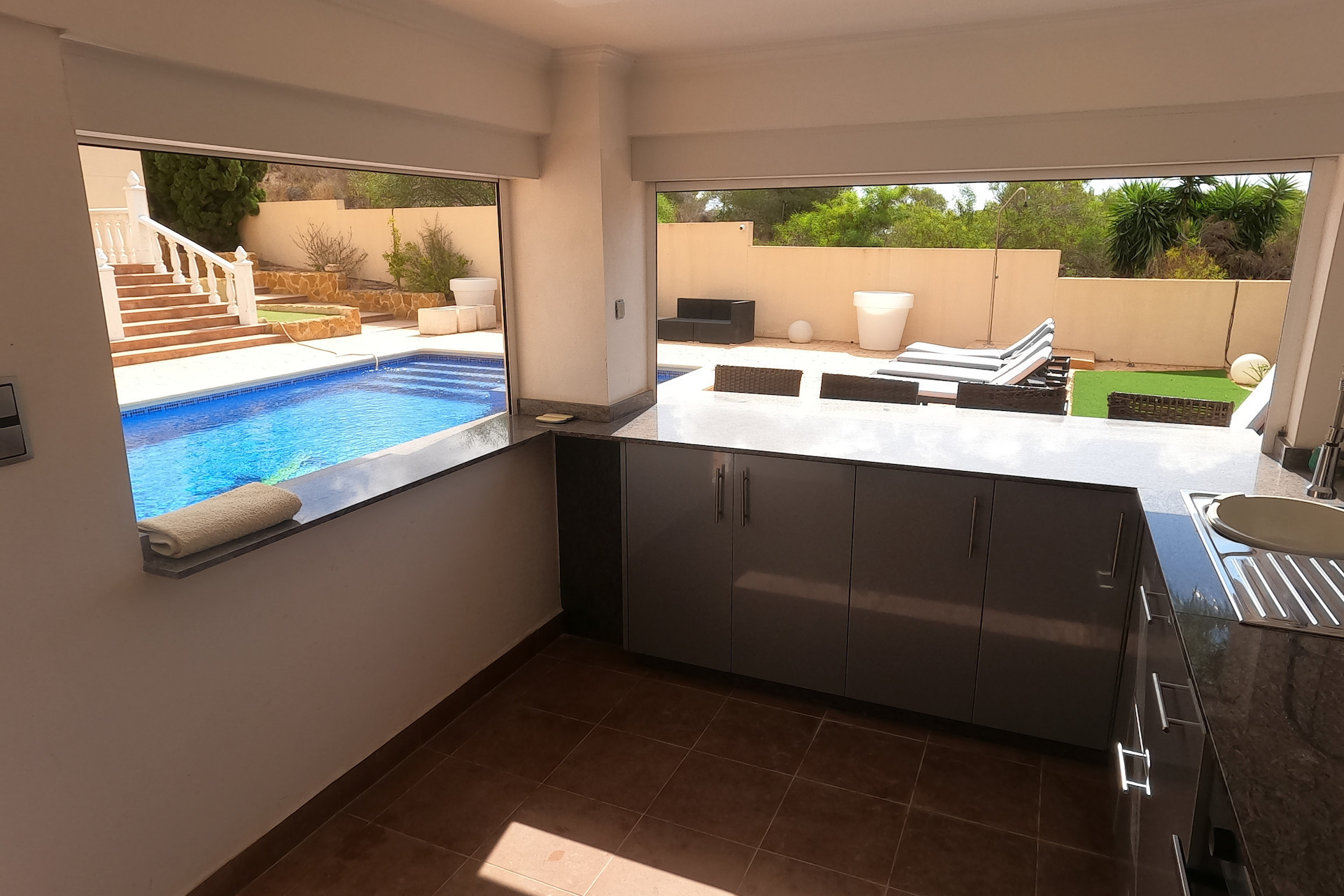 Reventa - Villa independiente - Algorfa