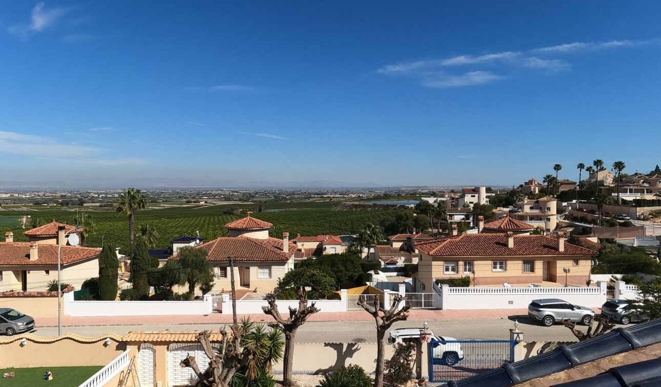 Reventa - Villa independiente - Algorfa