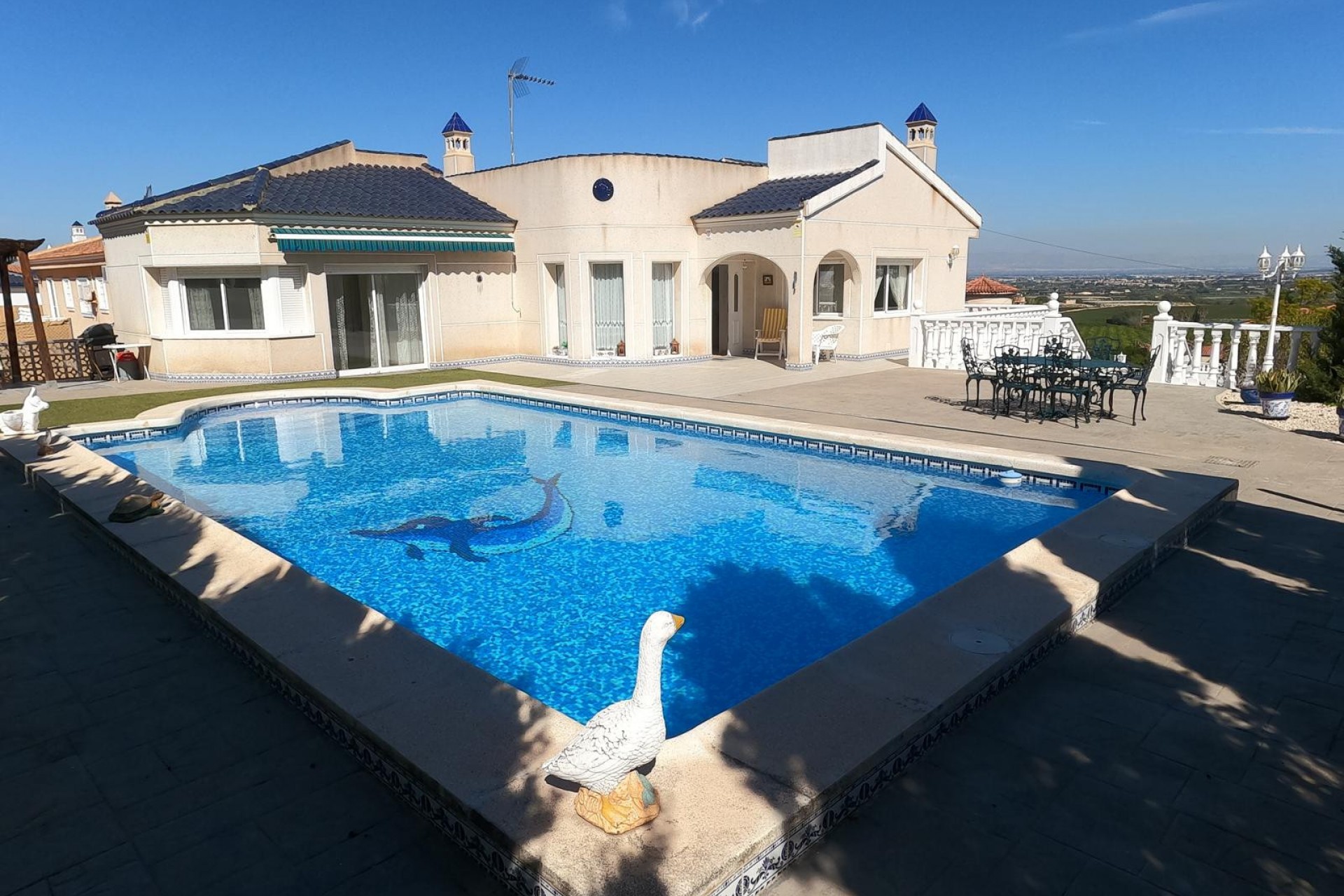 Reventa - Villa independiente - Algorfa