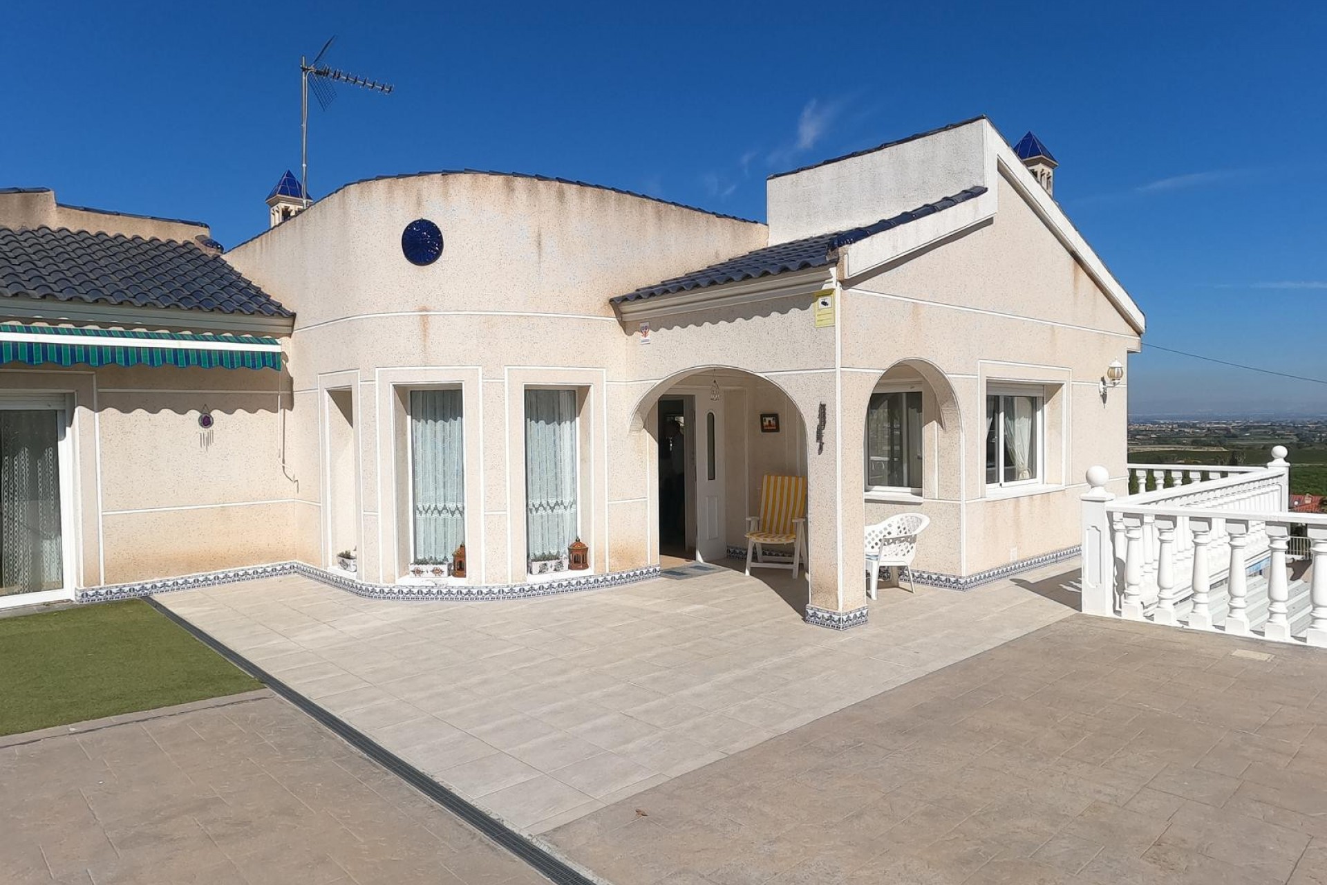 Reventa - Villa independiente - Algorfa