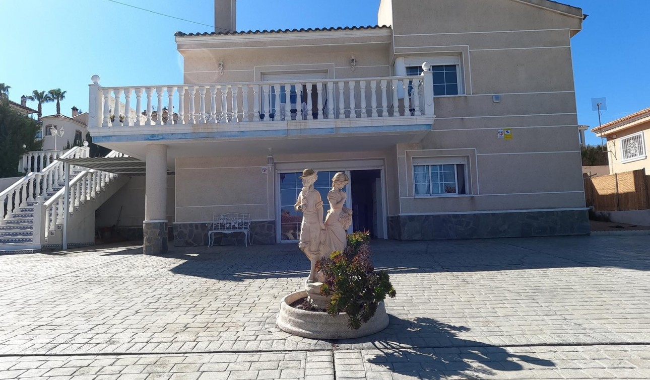 Reventa - Villa independiente - Algorfa