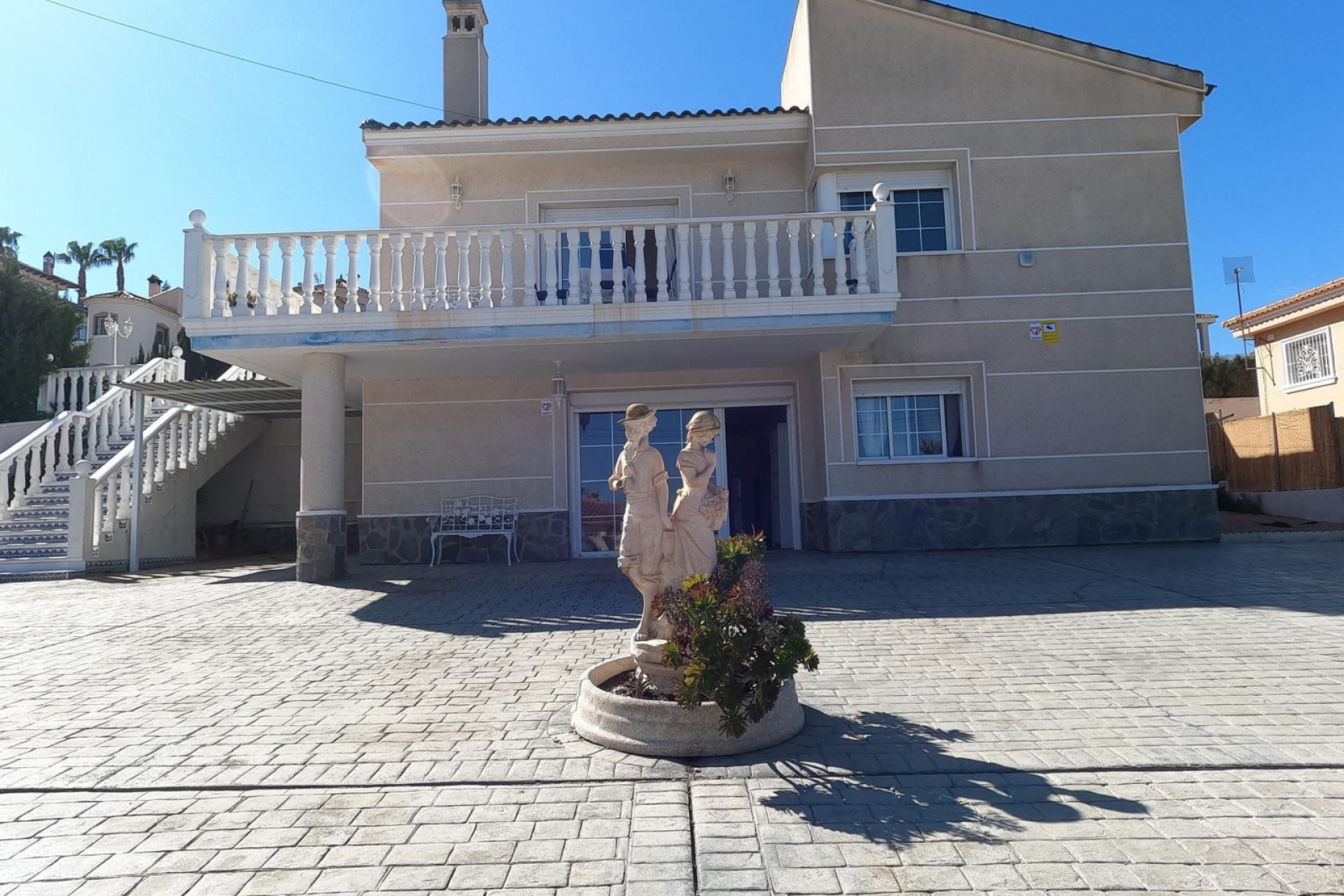 Reventa - Villa independiente - Algorfa