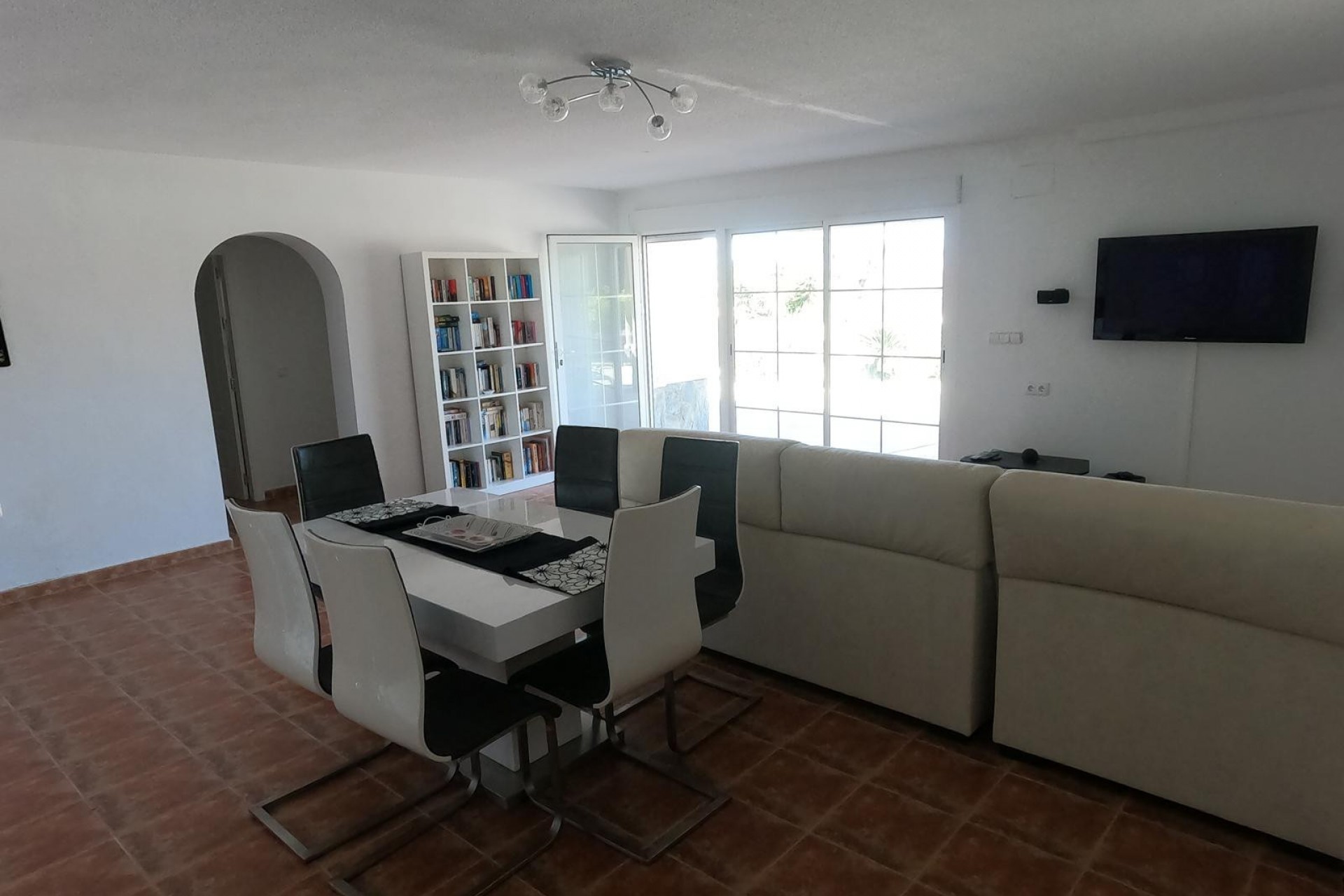 Reventa - Villa independiente - Algorfa