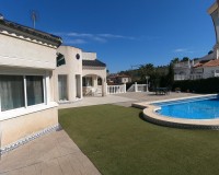 Reventa - Villa independiente - Algorfa