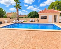 Reventa - Villa independiente - Algorfa