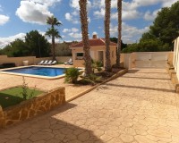 Reventa - Villa independiente - Algorfa