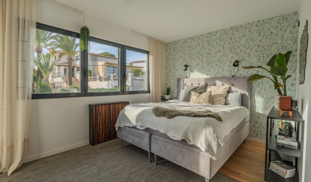 Reventa - Villa independiente - Alicante - Cabo de las Huertas