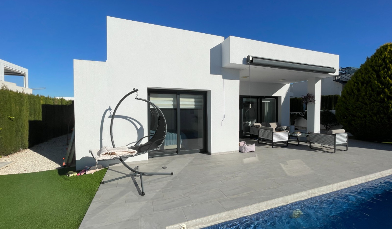 Reventa - Villa independiente - Benijofar - Centro