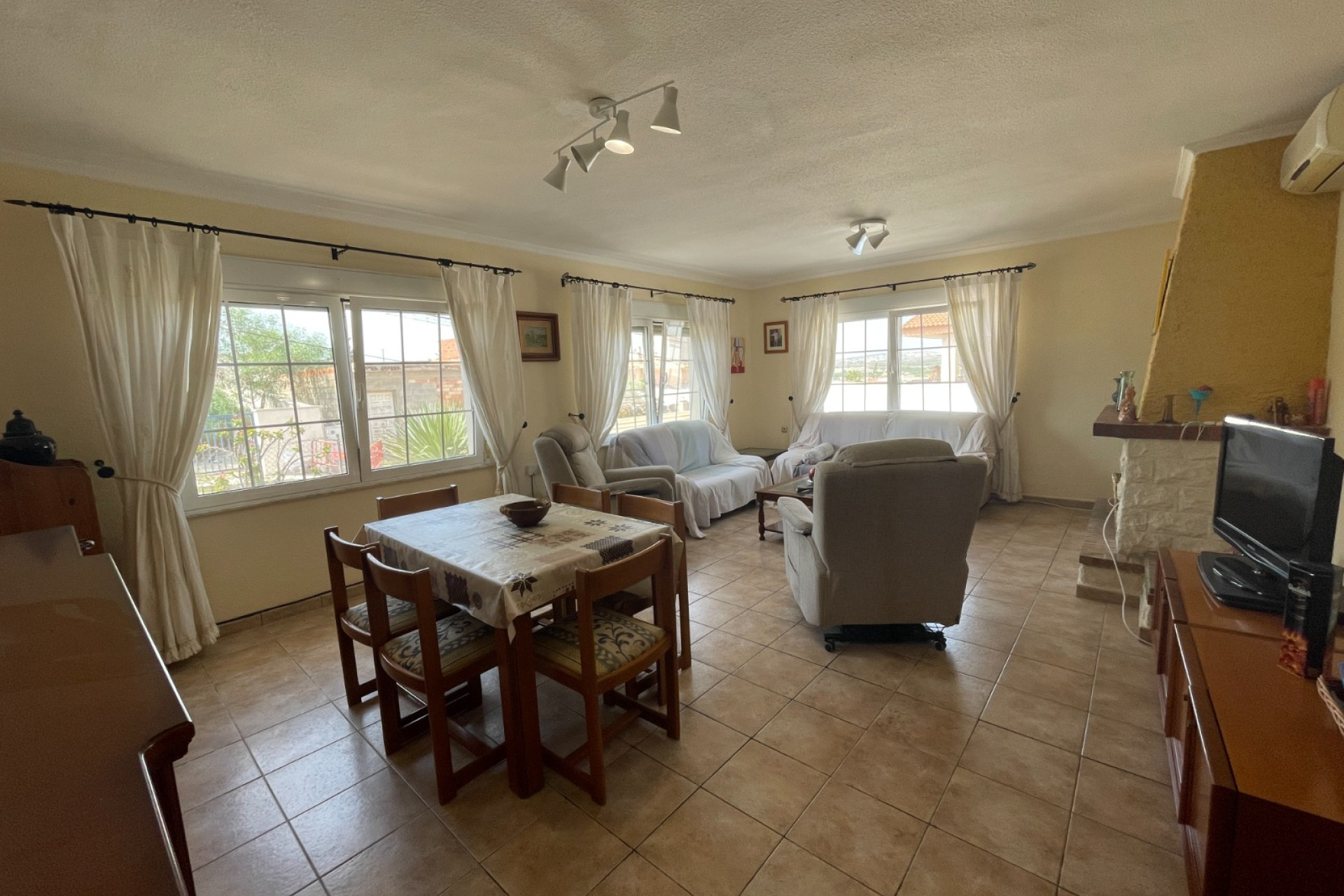 Reventa - Villa independiente - Benijofar - Pueblo