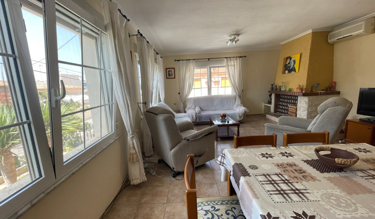 Reventa - Villa independiente - Benijofar - Pueblo