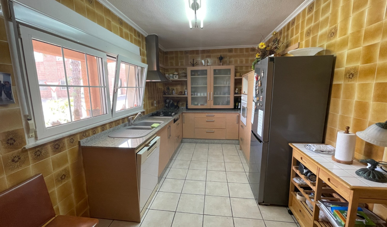 Reventa - Villa independiente - Benijofar - Pueblo