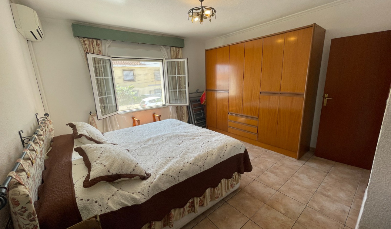 Reventa - Villa independiente - Benijofar - Pueblo