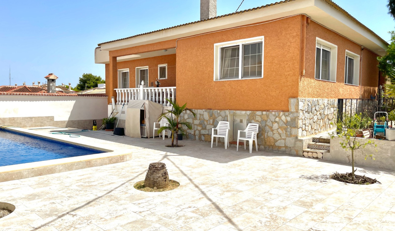 Reventa - Villa independiente - Benijofar - Pueblo