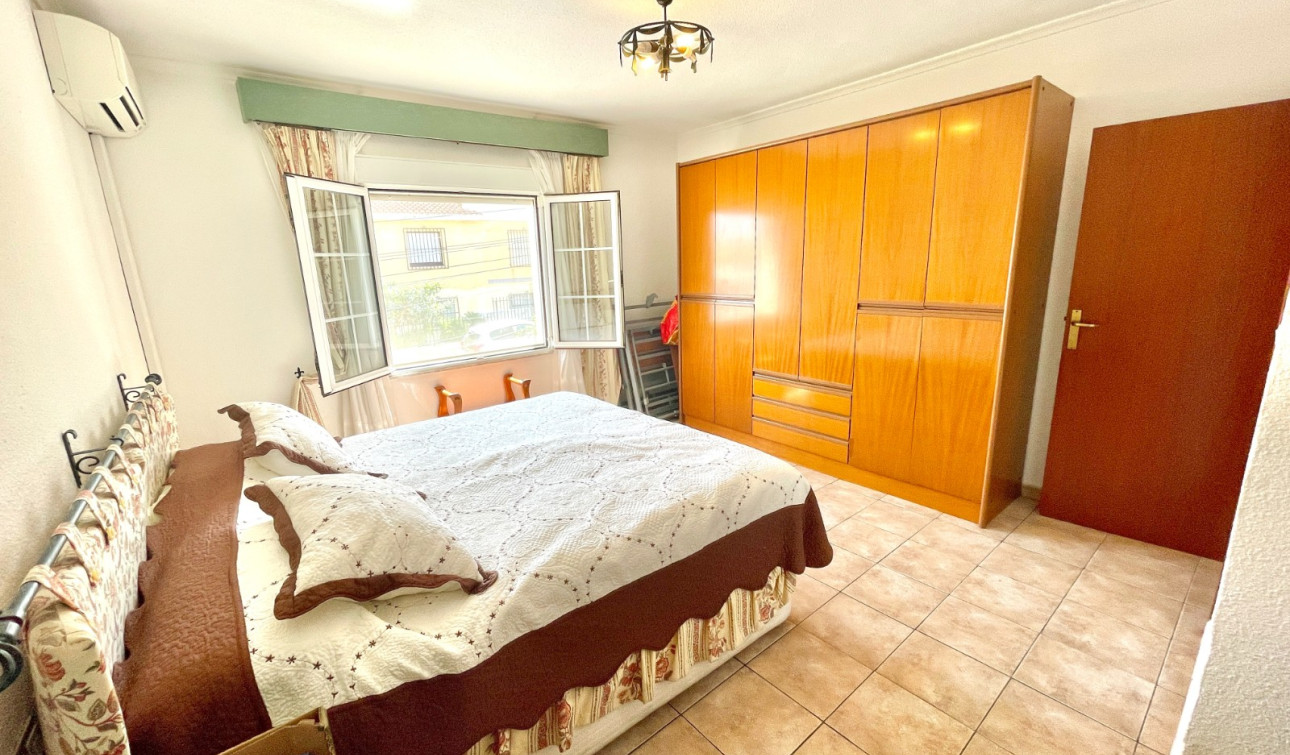 Reventa - Villa independiente - Benijofar - Pueblo
