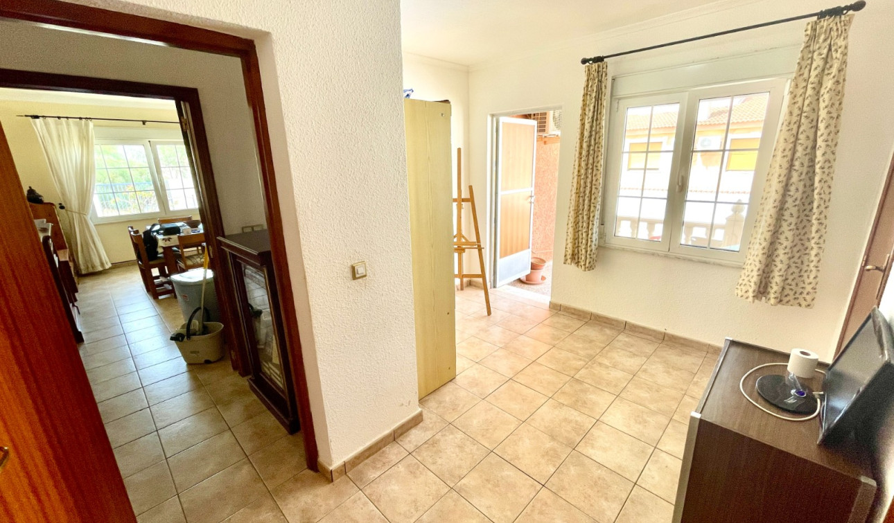 Reventa - Villa independiente - Benijofar - Pueblo