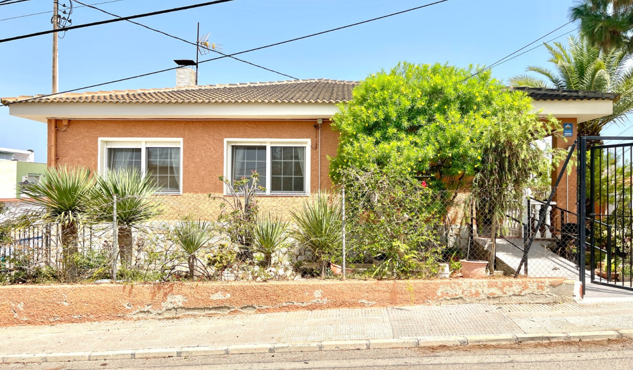 Reventa - Villa independiente - Benijofar - Pueblo