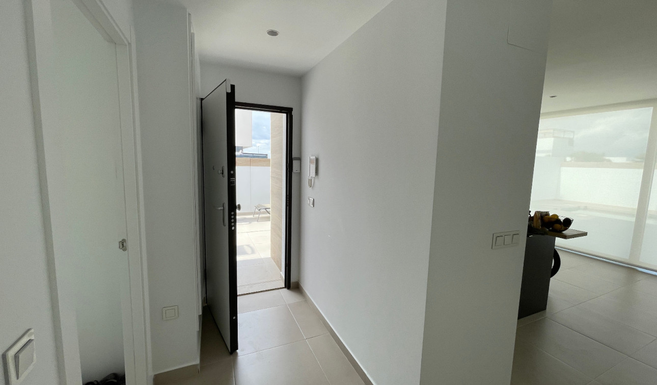 Reventa - Villa independiente - Benijofar