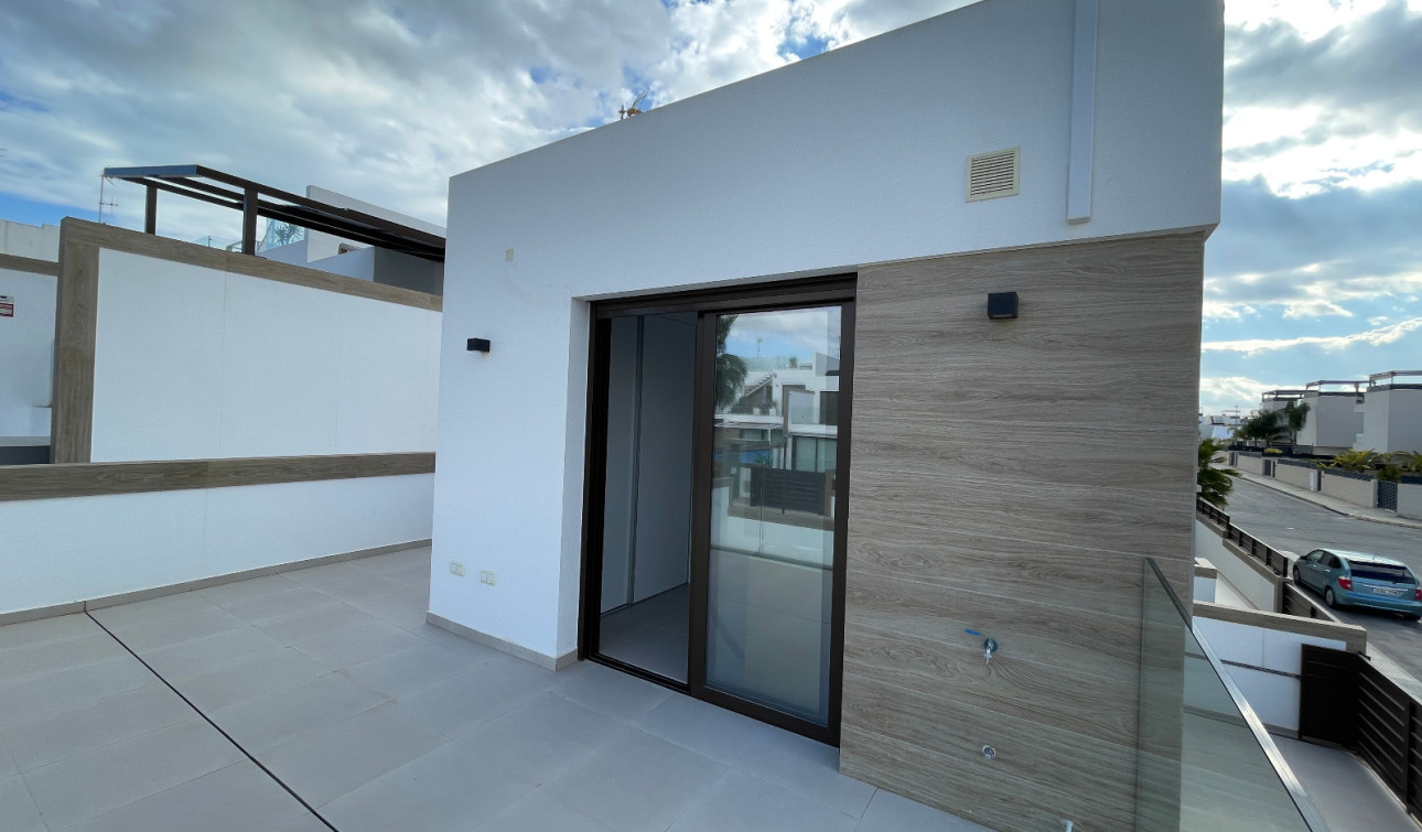 Reventa - Villa independiente - Benijofar