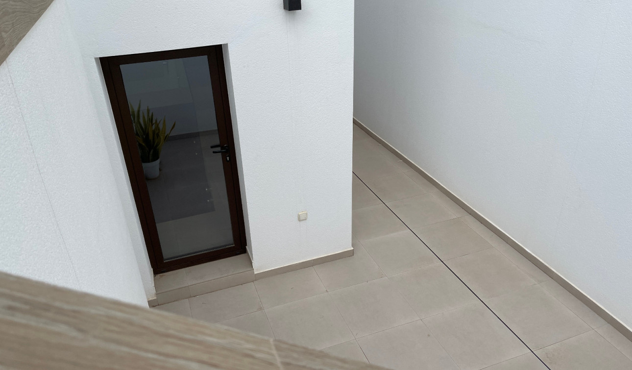 Reventa - Villa independiente - Benijofar